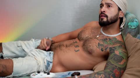 Snapshot of felix_candela chatting on December 12, 2024, 3:48 pm Felix Candela online show from December 12, 2024, 3:48 pm