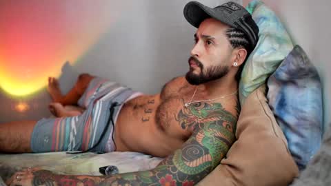 Snapshot of felix_candela chatting on January 2, 2025, 5:50 pm Felix Candela online show from January 2, 2025, 5:50 pm