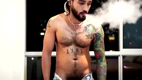 Snapshot of felix_candela chatting on January 12, 2025, 2:14 am Felix Candela online show from January 12, 2025, 2:14 am