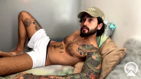 Snapshot of felix_candela chatting on January 22, 2025, 6:10 pm Felix Candela online show from January 22, 2025, 6:10 pm