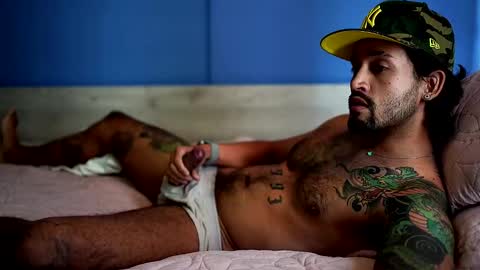 Snapshot of felix_candela chatting on February 17, 2025, 4:59 pm Felix Candela online show from February 17, 2025, 4:59 pm