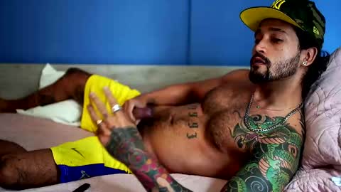 Snapshot of felix_candela chatting on February 23, 2025, 2:46 pm Felix Candela online show from February 23, 2025, 2:46 pm