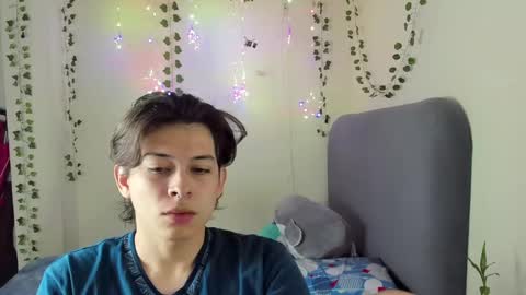 Felix leex online show from February 15, 2025, 7:50 pm