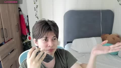 Snapshot of felix_leex chatting on May 28, 2026, 7:11 pm Felix leex online show from May 28, 2026, 7:11 pm