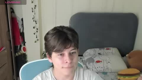 Snapshot of felix_leex chatting on June 12, 2026, 7:13 pm Felix leex online show from June 12, 2026, 7:13 pm