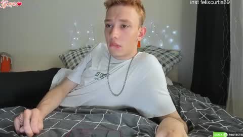 Snapshot of felixcurt69 chatting on July 22, 2026, 10:07 am felixcurt online show from July 22, 2026, 10:07 am