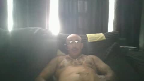 Snapshot of felixrlarios25 chatting on June 6, 2026, 11:53 pm felixrlarios25 online show from June 6, 2026, 11:53 pm