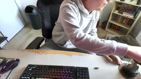 fem_alice_louis_dom online show from March 1, 2026, 8:05 am