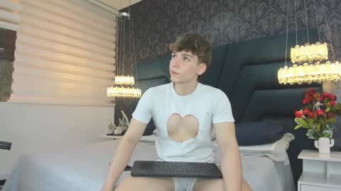 Femboy Max online show from March 14, 2026, 11:59 am