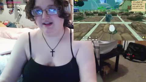 Snapshot of femcelsam chatting on May 19, 2026, 7:58 am femcelsam online show from May 19, 2026, 7:58 am