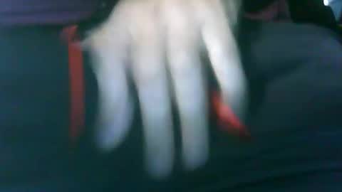 fer_2197 online show from September 15, 2025, 1:55 pm