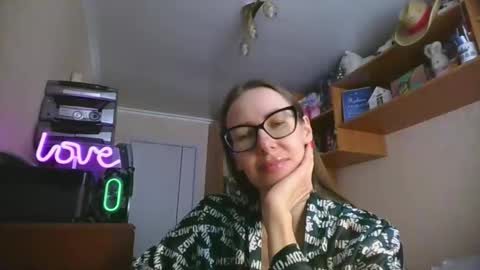 feraliss online show from February 17, 2026, 10:23 am