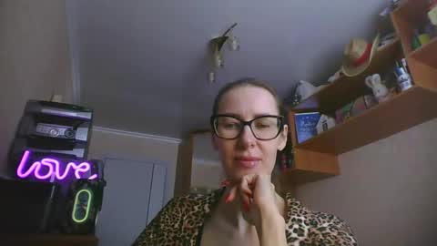 feraliss online show from February 25, 2026, 8:24 am