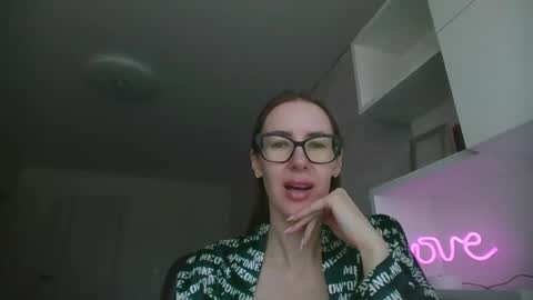 Snapshot of feraliss chatting on March 23, 2026, 9:46 am feraliss online show from March 23, 2026, 9:46 am