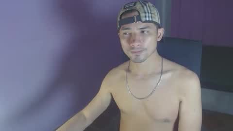 fermingomez1 online show from March 4, 2026, 12:16 am