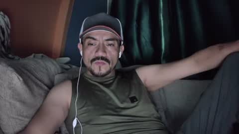 Snapshot of fernand89 chatting on January 20, 2025, 6:10 am fernand89 online show from January 20, 2025, 6:10 am