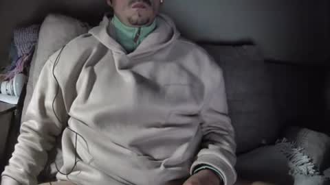 Snapshot of fernand89 chatting on November 11, 2025, 5:40 am fernand89 online show from November 11, 2025, 5:40 am