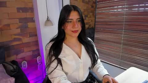 Snapshot of fernanda_mp2 chatting on June 5, 2026, 3:07 pm Fernanda online show from June 5, 2026, 3:07 pm