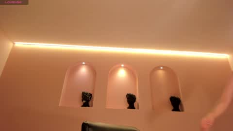 FER  online show from January 22, 2025, 6:52 pm