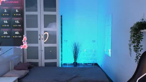 ferry_tail online show from March 8, 2025, 5:43 pm