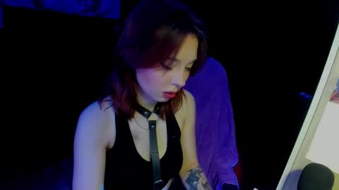 Kimberly online show from December 15, 2025, 1:48 pm