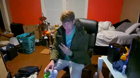 Snapshot of fetishking6 chatting on December 3, 2025, 11:47 pm fetishking6 online show from December 3, 2025, 11:47 pm