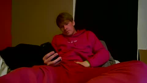 Snapshot of fetishking6 chatting on December 15, 2025, 3:33 am fetishking6 online show from December 15, 2025, 3:33 am