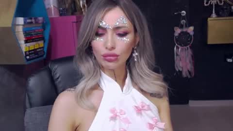 Sarah online show from December 8, 2024, 9:41 pm