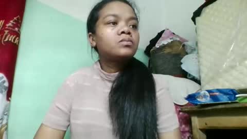 fetranialdy online show from December 14, 2025, 5:57 am