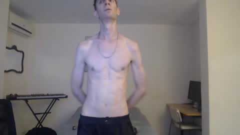 Snapshot of feuerfree chatting on February 28, 2025, 5:59 am FeuerHeat online show from February 28, 2025, 5:59 am