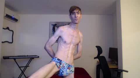 Snapshot of feuerfree chatting on March 6, 2025, 1:27 am FeuerHeat online show from March 6, 2025, 1:27 am