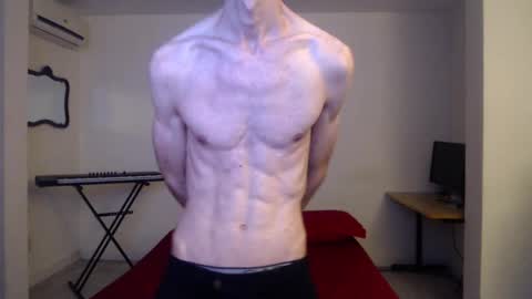 Snapshot of feuerfree chatting on March 8, 2025, 11:28 pm FeuerHeat online show from March 8, 2025, 11:28 pm