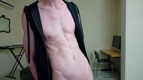 Snapshot of feuerfree chatting on September 29, 2025, 4:17 am FeuerHeat online show from September 29, 2025, 4:17 am