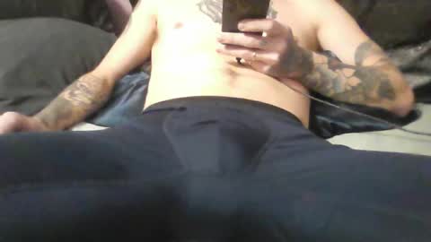 Snapshot of feuerfrei971 chatting on January 6, 2026, 4:00 pm feuerfrei971 online show from January 6, 2026, 4:00 pm