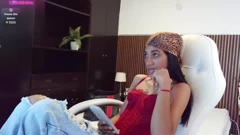 Freyja  online show from February 21, 2026, 4:52 pm