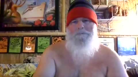 Snapshot of ffunffunffun chatting on September 28, 2025, 6:35 pm ffunffunffun online show from September 28, 2025, 6:35 pm