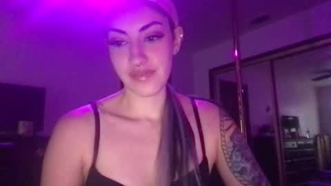 fgsammie online show from November 17, 2025, 9:20 pm