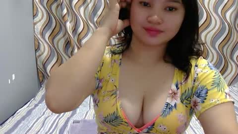 Snapshot of fhwilloughbyxx chatting on February 1, 2026, 7:23 pm fhwilloughbyxx online show from February 1, 2026, 7:23 pm