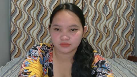 Snapshot of fhwilloughbyxx chatting on April 4, 2026, 12:02 pm fhwilloughbyxx online show from April 4, 2026, 12:02 pm