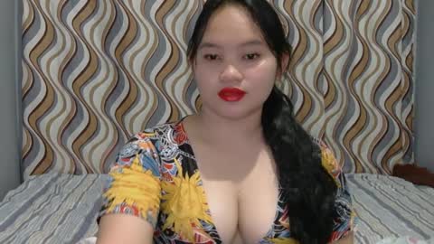 Snapshot of fhwilloughbyxx chatting on April 5, 2026, 1:03 am fhwilloughbyxx online show from April 5, 2026, 1:03 am