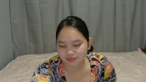 Snapshot of fhwilloughbyxx chatting on April 8, 2026, 5:24 pm fhwilloughbyxx online show from April 8, 2026, 5:24 pm