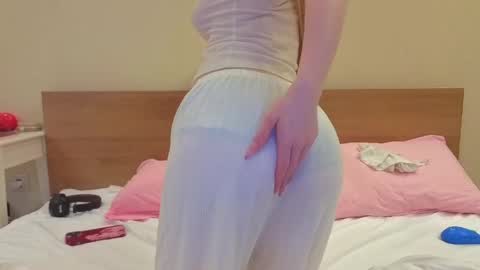 Fia online show from April 26, 2026, 12:36 pm