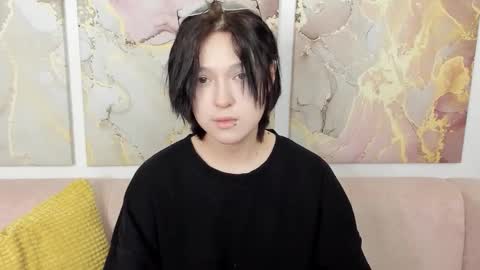 fiamoory online show from March 19, 2026, 8:18 am