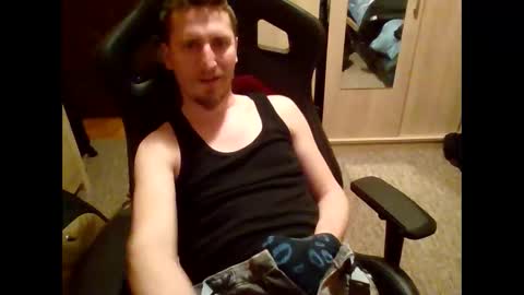 fibiva online show from January 28, 2025, 8:58 pm