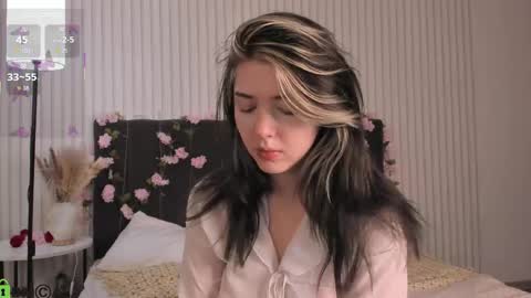 Snapshot of fieryfeline chatting on September 20, 2025, 2:01 am Filla online show from September 20, 2025, 2:01 am