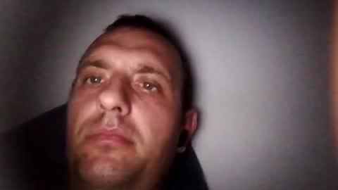 Snapshot of figonik chatting on January 19, 2025, 8:51 pm Nick online show from January 19, 2025, 8:51 pm