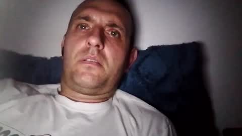 Snapshot of figonik chatting on February 9, 2025, 8:56 pm Nick online show from February 9, 2025, 8:56 pm