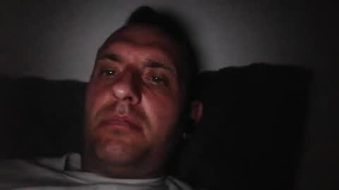 Snapshot of figonik chatting on March 9, 2025, 9:14 pm Nick online show from March 9, 2025, 9:14 pm