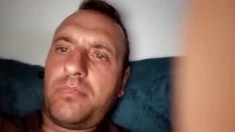 Snapshot of figonik chatting on September 16, 2025, 7:26 pm Nick online show from September 16, 2025, 7:26 pm