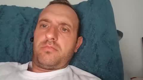 Snapshot of figonik chatting on September 23, 2025, 5:10 am Nick online show from September 23, 2025, 5:10 am